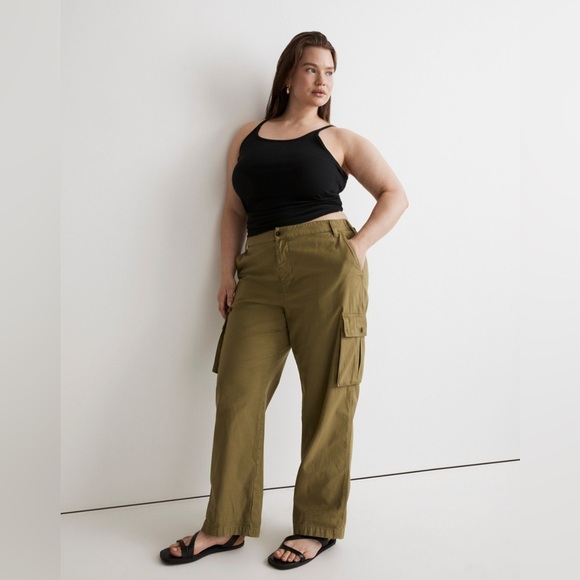 Madewell Garment-Dyed Low-Slung Straight Cargo Pants in Olive Green Size 27 - Picture 1 of 11